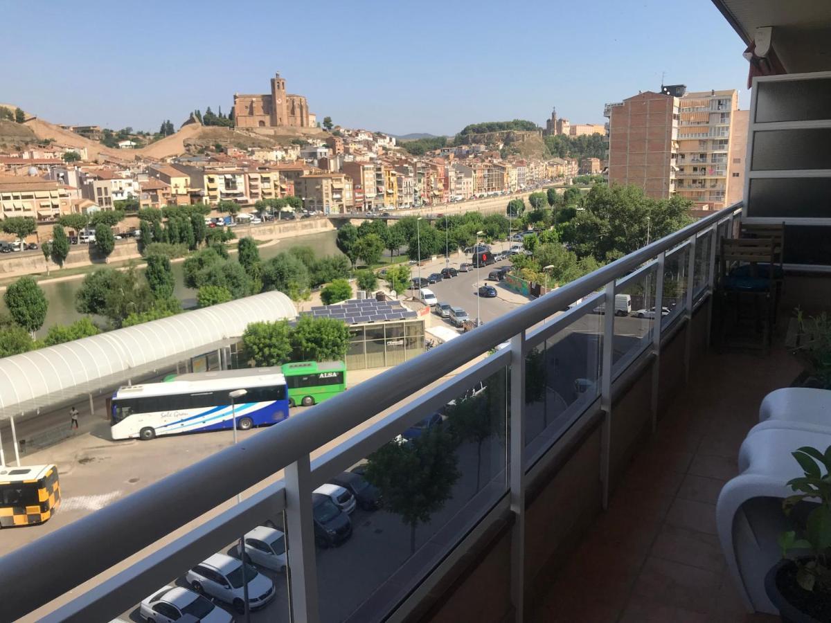 Apartamento Recien Reformado Con Vistas Al Rio Balaguer Zewnętrze zdjęcie